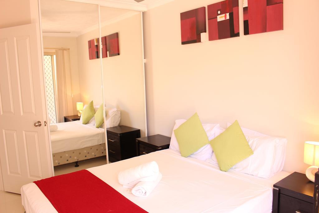 Surfers Riverside Gold Coast Bagian luar foto